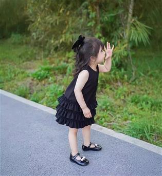 25202115-پیراهن دخترانه حلقه ای مشکی پایین چین