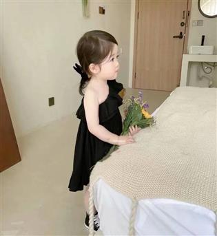 21203320-پیراهن دخترانه چیندار تک حلقه آستین